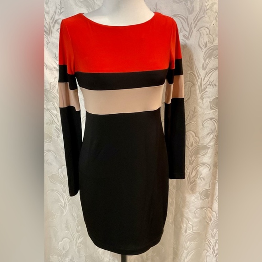 Donna Morgan Black Red & White Long Sleeve Dress